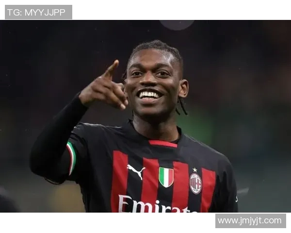 莱奥的成长之路：从少年天才到世界足球巨星的蜕变与荣耀